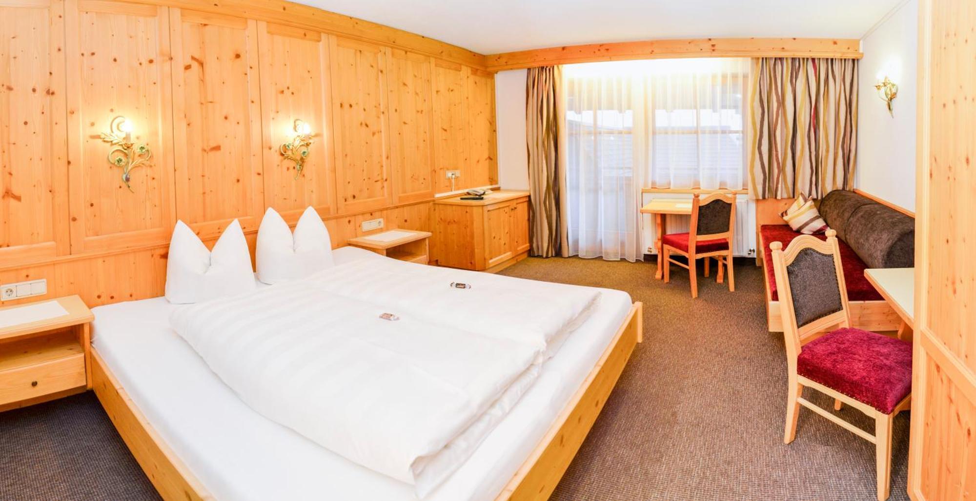 Hotel Garni Alpenblick Ischgl Esterno foto
