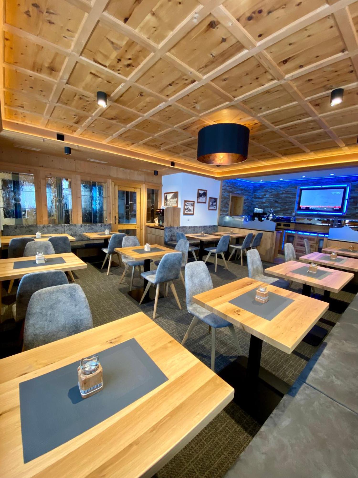 Hotel Garni Alpenblick Ischgl Esterno foto
